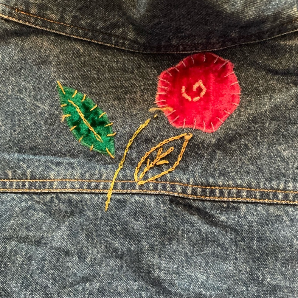 Vintage Susan Bristol Patchwork Denim Vest Embroidered Velvet Floral Size L - Picture 10 of 12